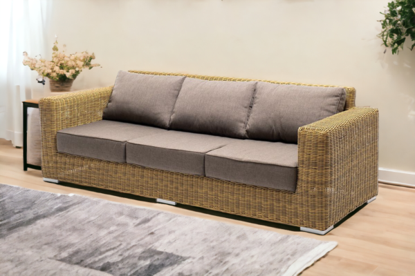 aria-pletenaya-mebel-divan-czvet-naturalnyj
